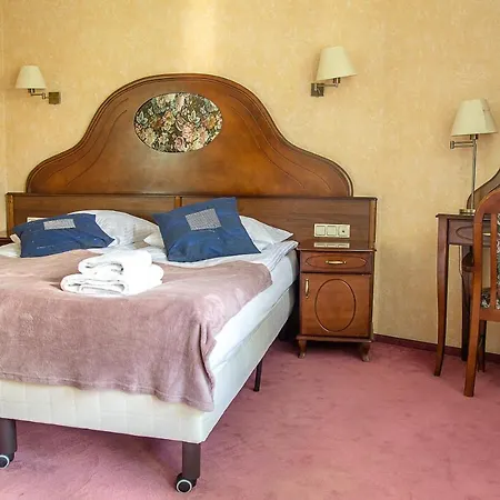Apartment Al-dom Roza 101 *