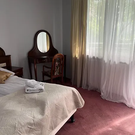 Appartement Al-dom Roza 101, 300 M Od Morza W Dzielnicy Uzdrowiskowej *